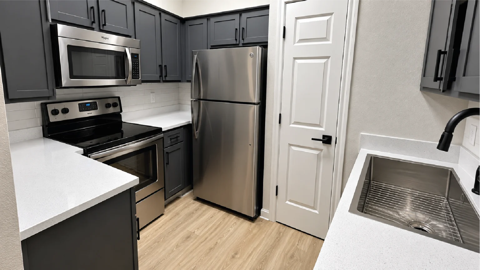Interior Unit Painting property